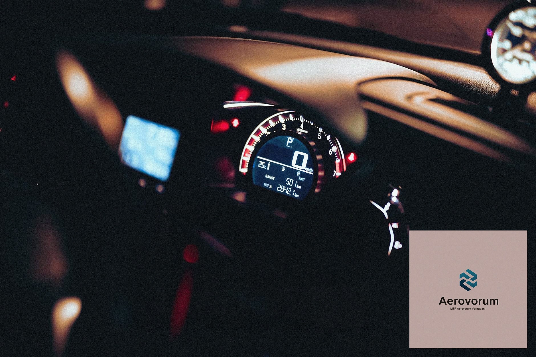 Dijital Dönüşüm Yolculuğunda Veritabanı Stratejilerinin Önemi - section 2